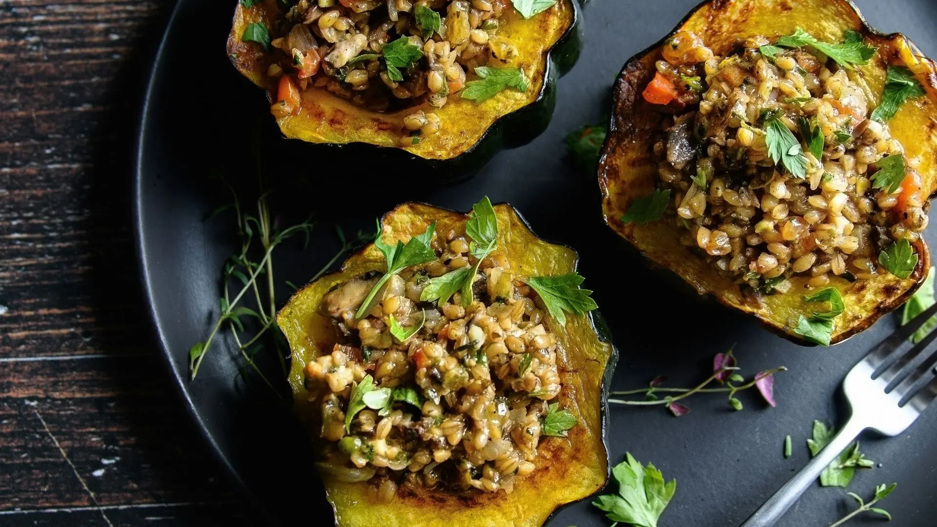 Roasted-Acorn-Squash-with-Quinoa-Apples-Pomegranate