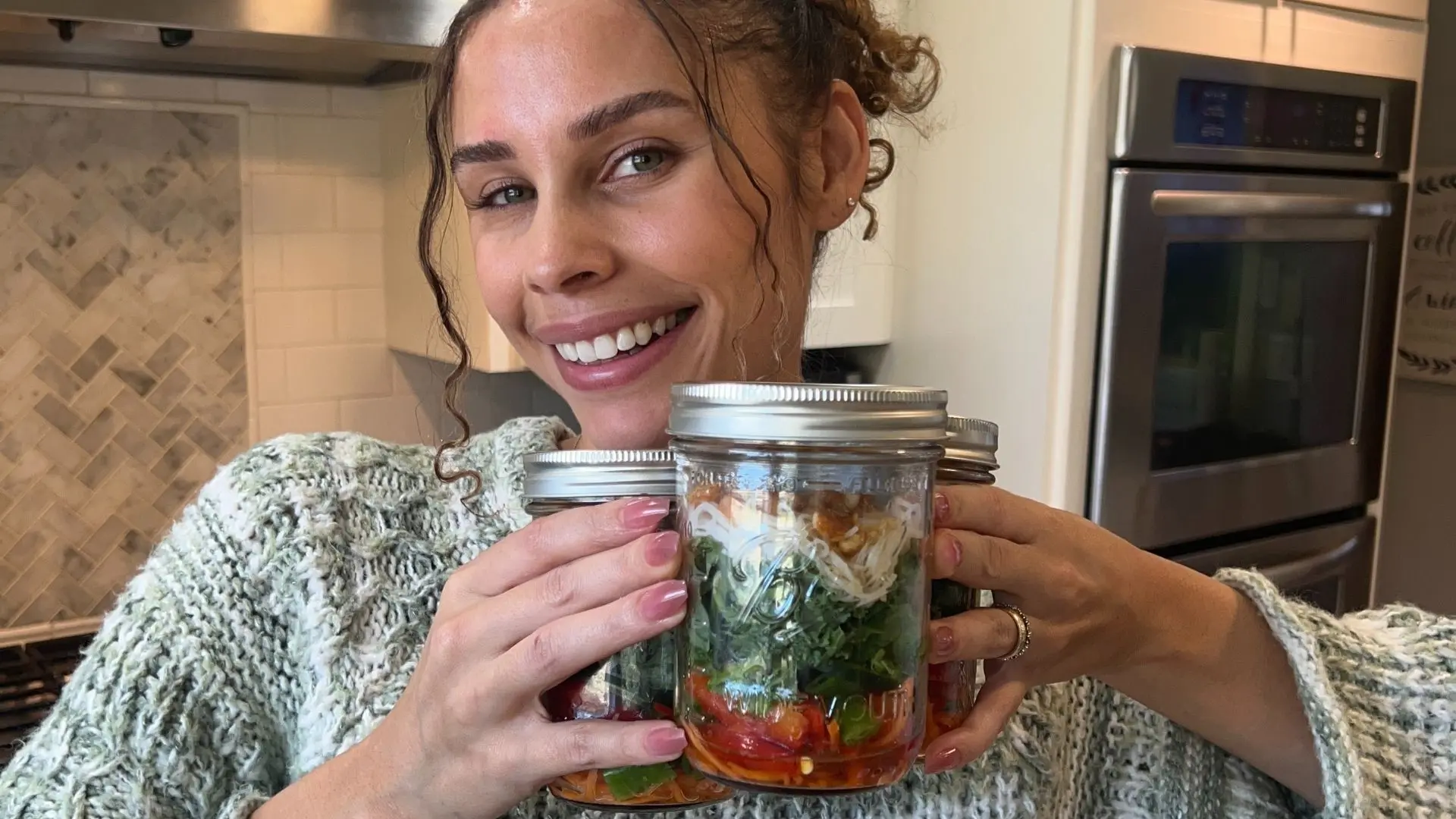 Sesame-Ginger Noodle Salad Jars