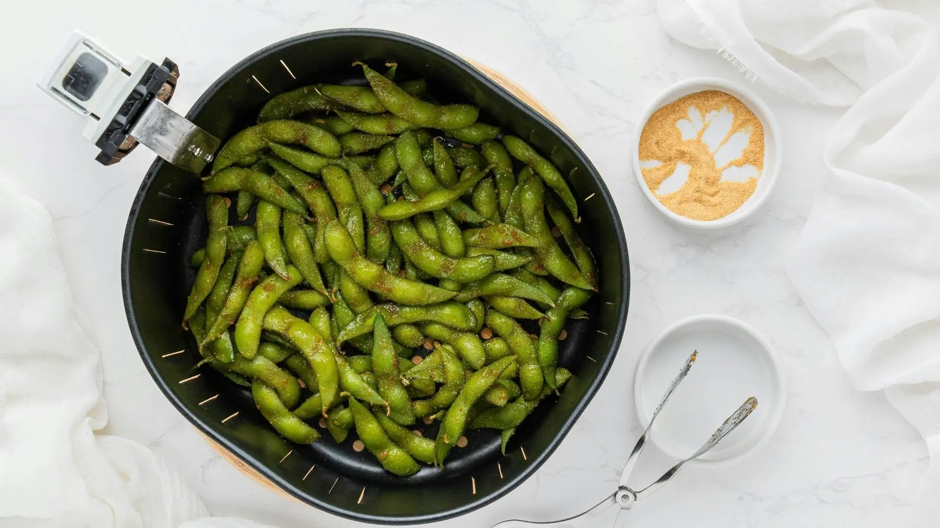 Spicy Air Fryer Edamame
